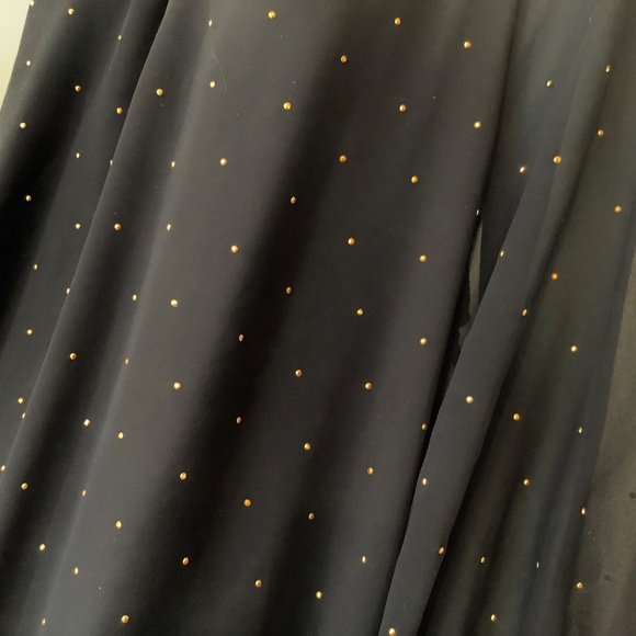 Vince Camuto Women’s Sheer Black Blouse With Small Gold Studs Size 2X - Picture 9 of 11